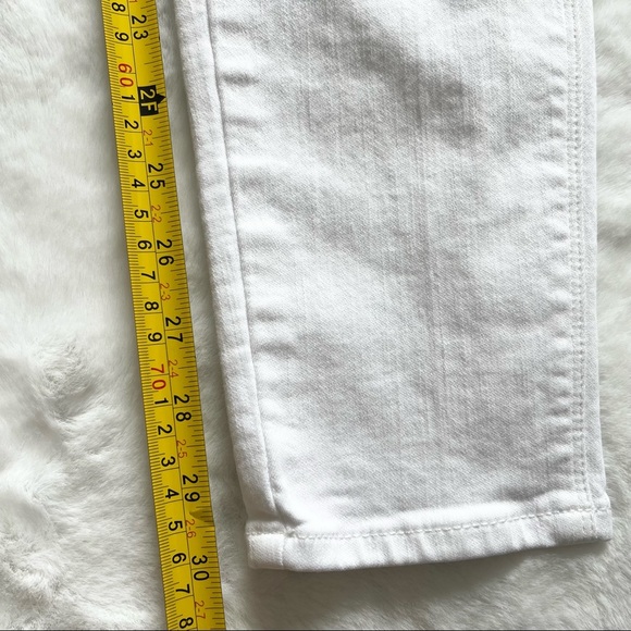 J BRAND NATASHA EXPOSED BUTTON WHITE JEANS SIZE 28 - Picture 8 of 10